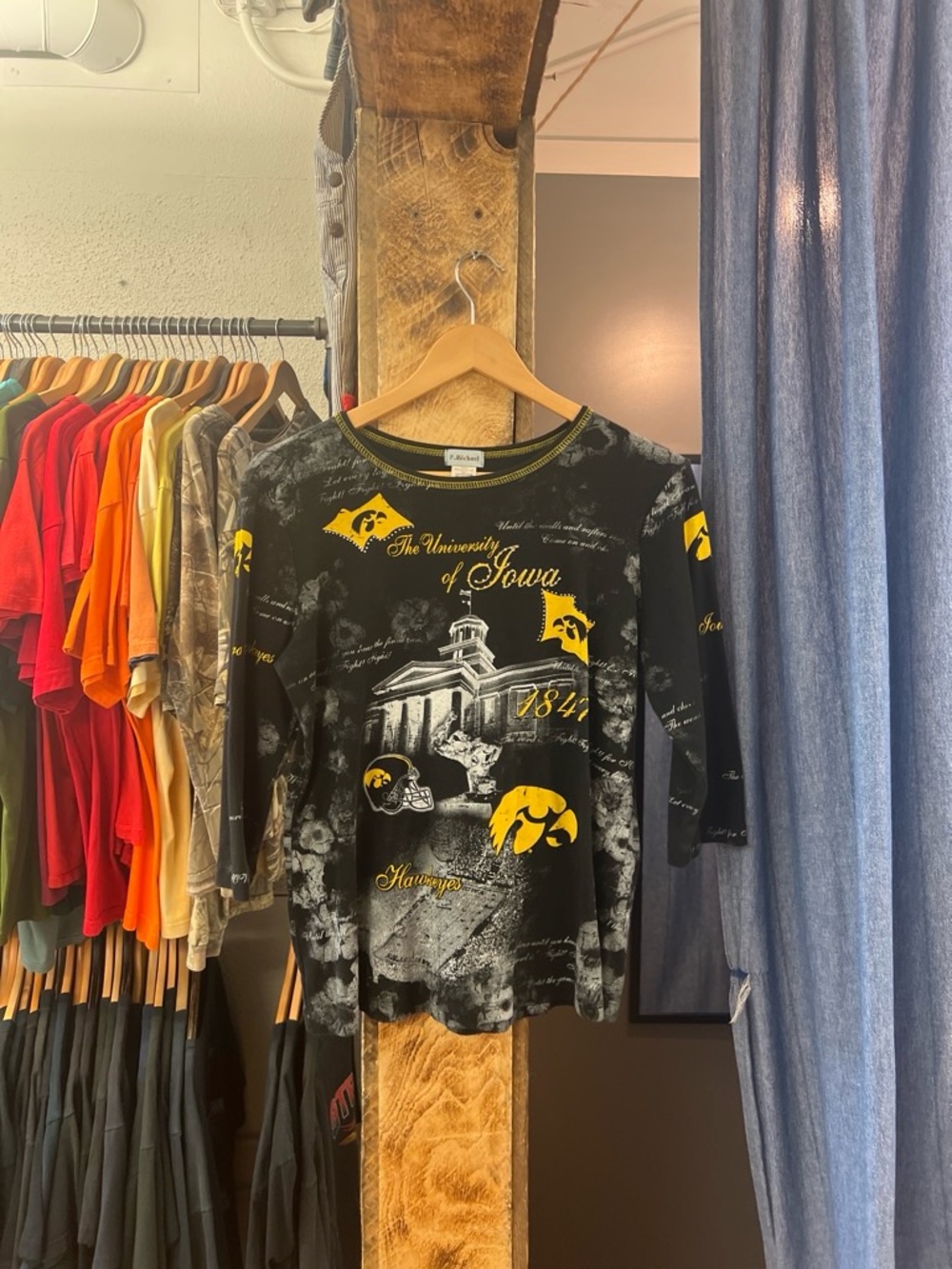 Vintage University of Iowa Black & Yellow Tee